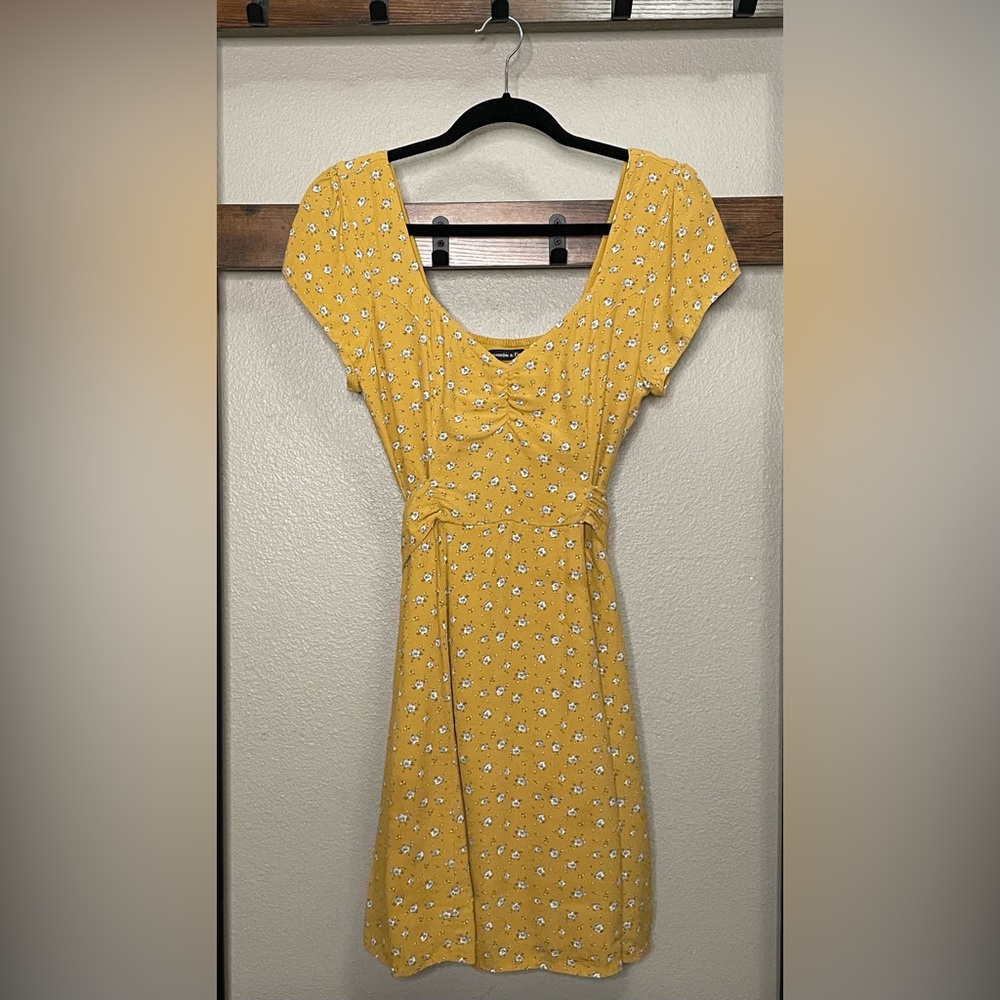 Abercrombie & Fitch floral mini dress Small